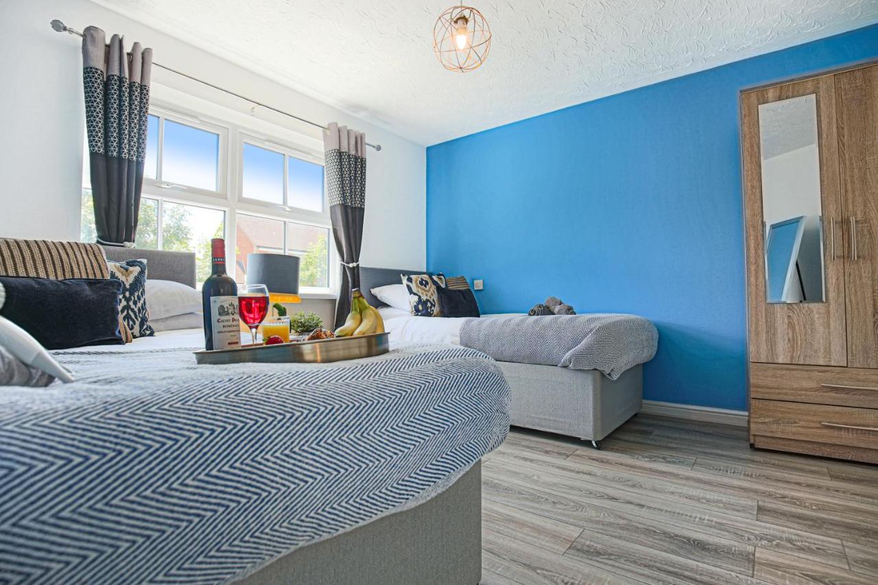 Delightful 2 Bed Apartment For Bicester Outlet Shopping By Platinum Key Properties Eksteriør bilde