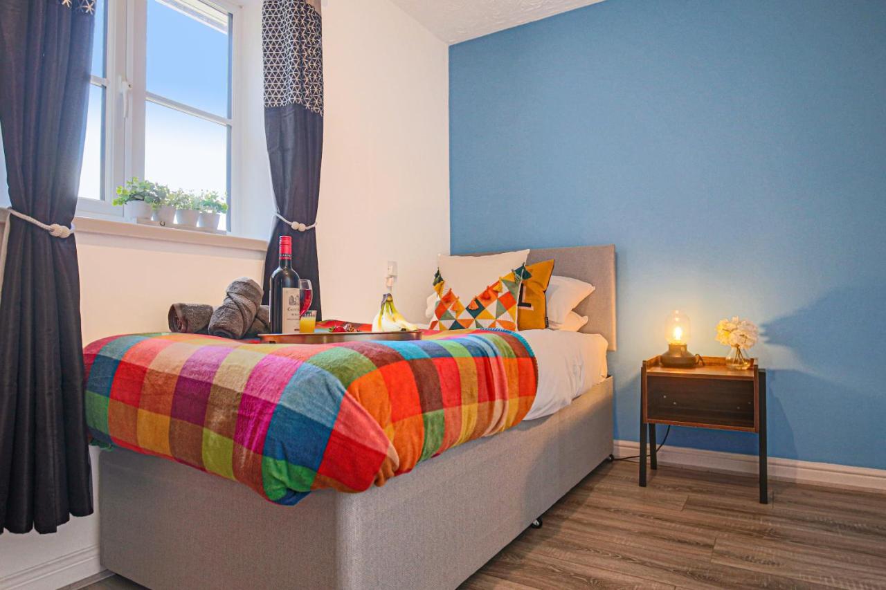Delightful 2 Bed Apartment For Bicester Outlet Shopping By Platinum Key Properties Eksteriør bilde